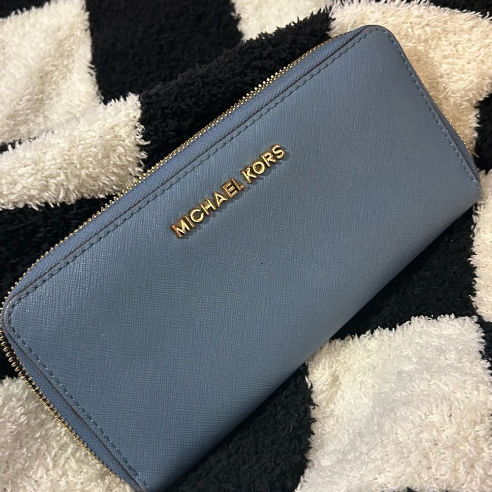 Michael Kors Pebble Leather Wallet, Baby Blue